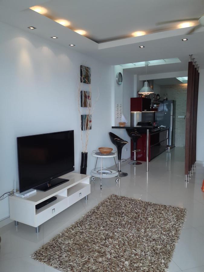 Studio Veiwtalay 7 Pattaya Esterno foto